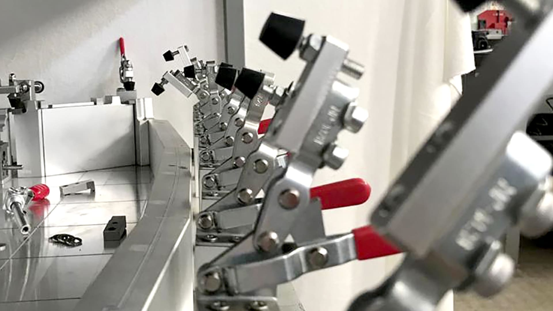 DISENO DE LINEAS DE PRODUCCION