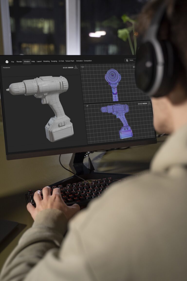 persona-trabajando-en-proyecto-de-animacion